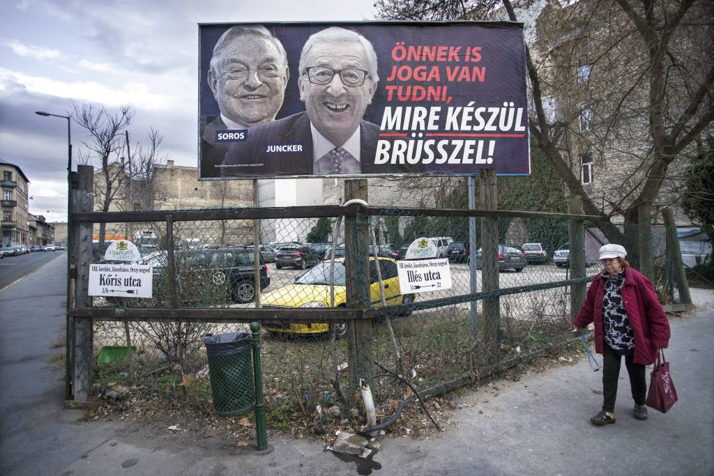 Anti-EU propaganda in Boedapest, februari 2019.